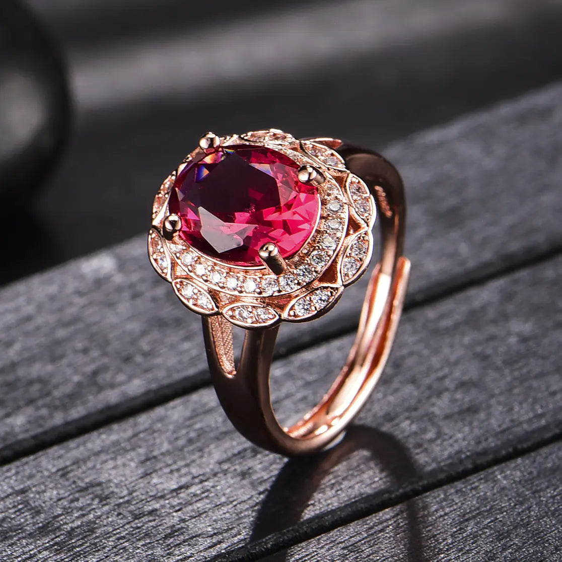 High-End Oval Zircon Group Ring