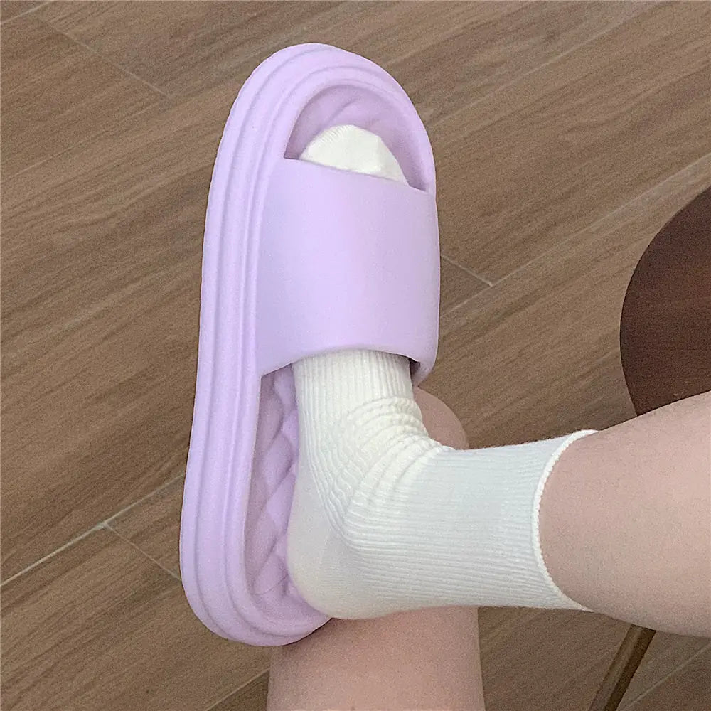 Thick-soled Non-slip Odor-resistant Bathroom Slippers