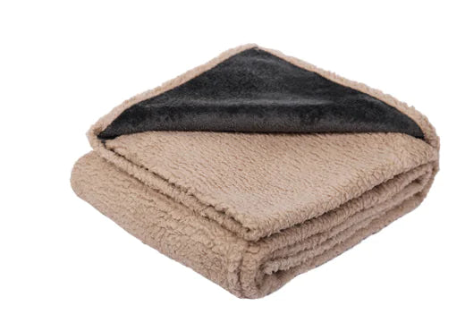 Thick Waterproof Flannel Pet Blanket for Dogs and Cats