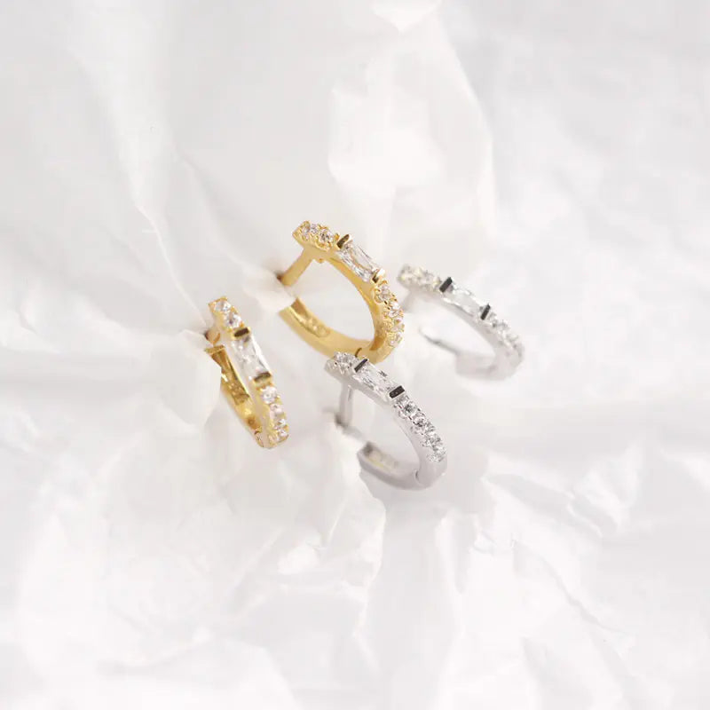 S925 Silver Rectangle Stone Stud Earrings with Diamonds