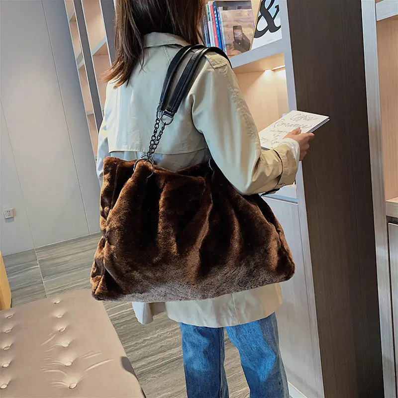 Fashionable Plush Chain Tote Bag for Women (2020)